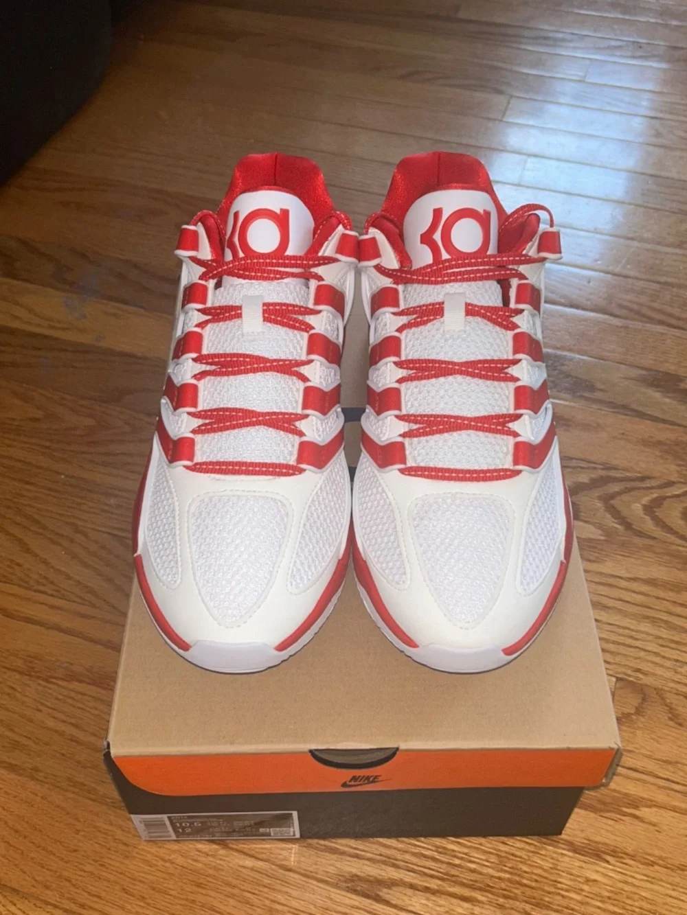 Nike men’s KD18 -white/ university red
